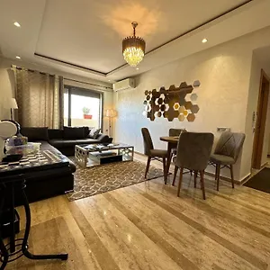  Apartment Chic & Cozy Tres Calme